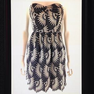 💋Alice & Trixie Strapless Embroidered Mini Dress